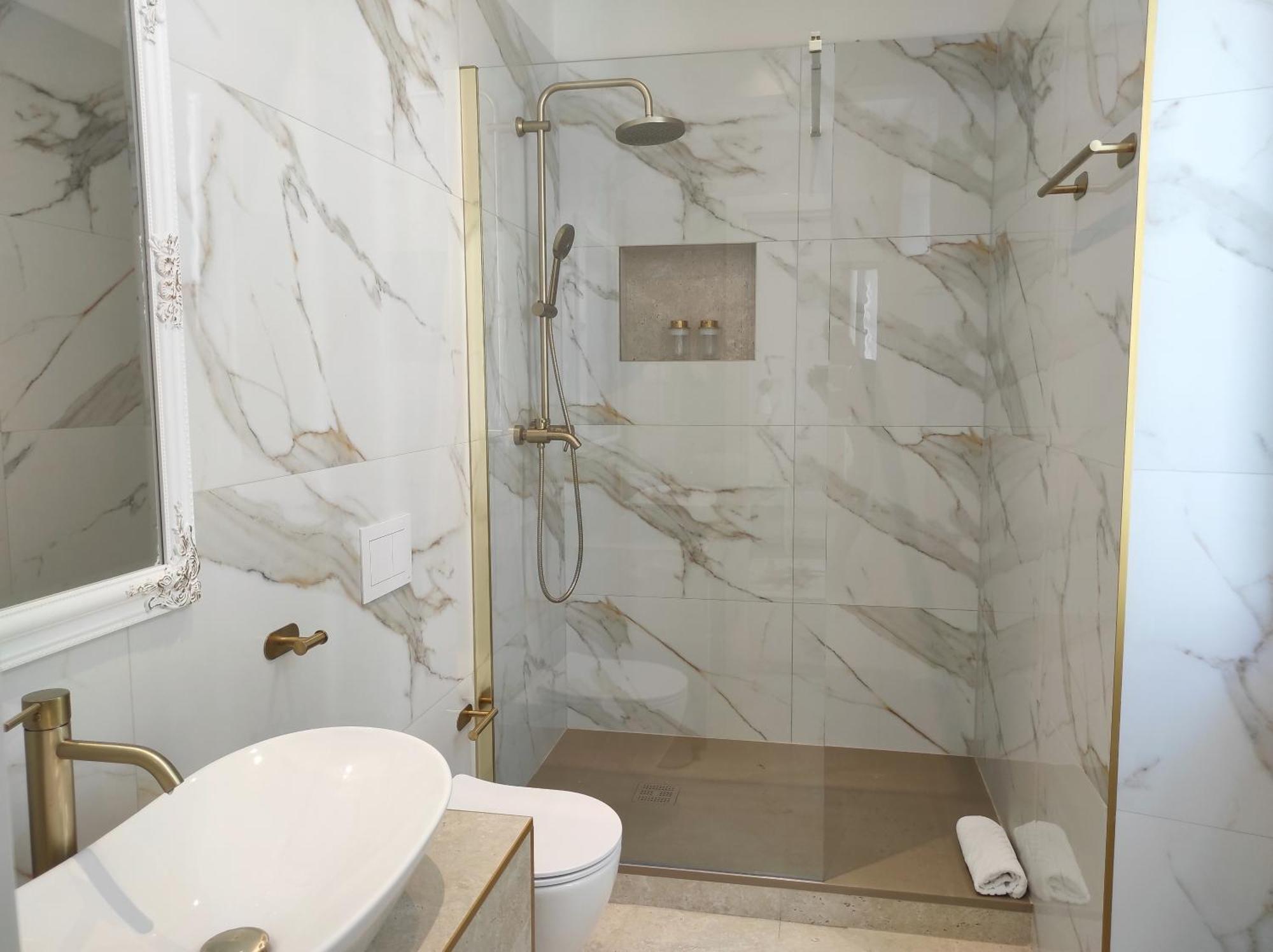 Papavero Rooms Pula Bagian luar foto
